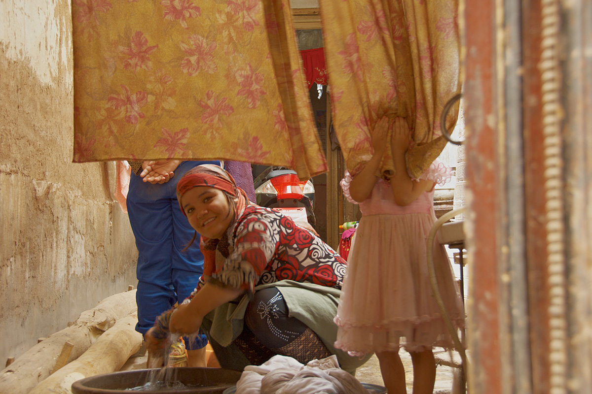 Frauen und Kinder in Altstadt Kashgar