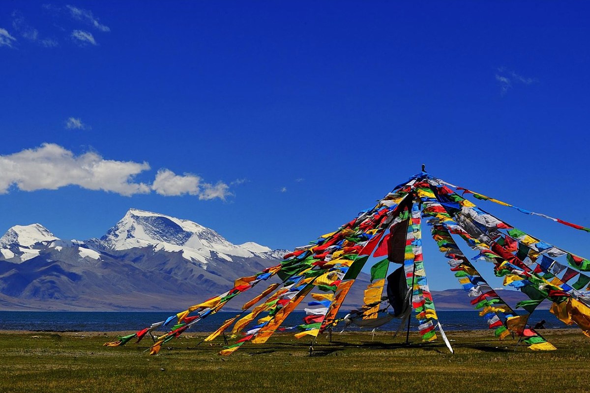 Manasarovar See und Namunani Gipfel
