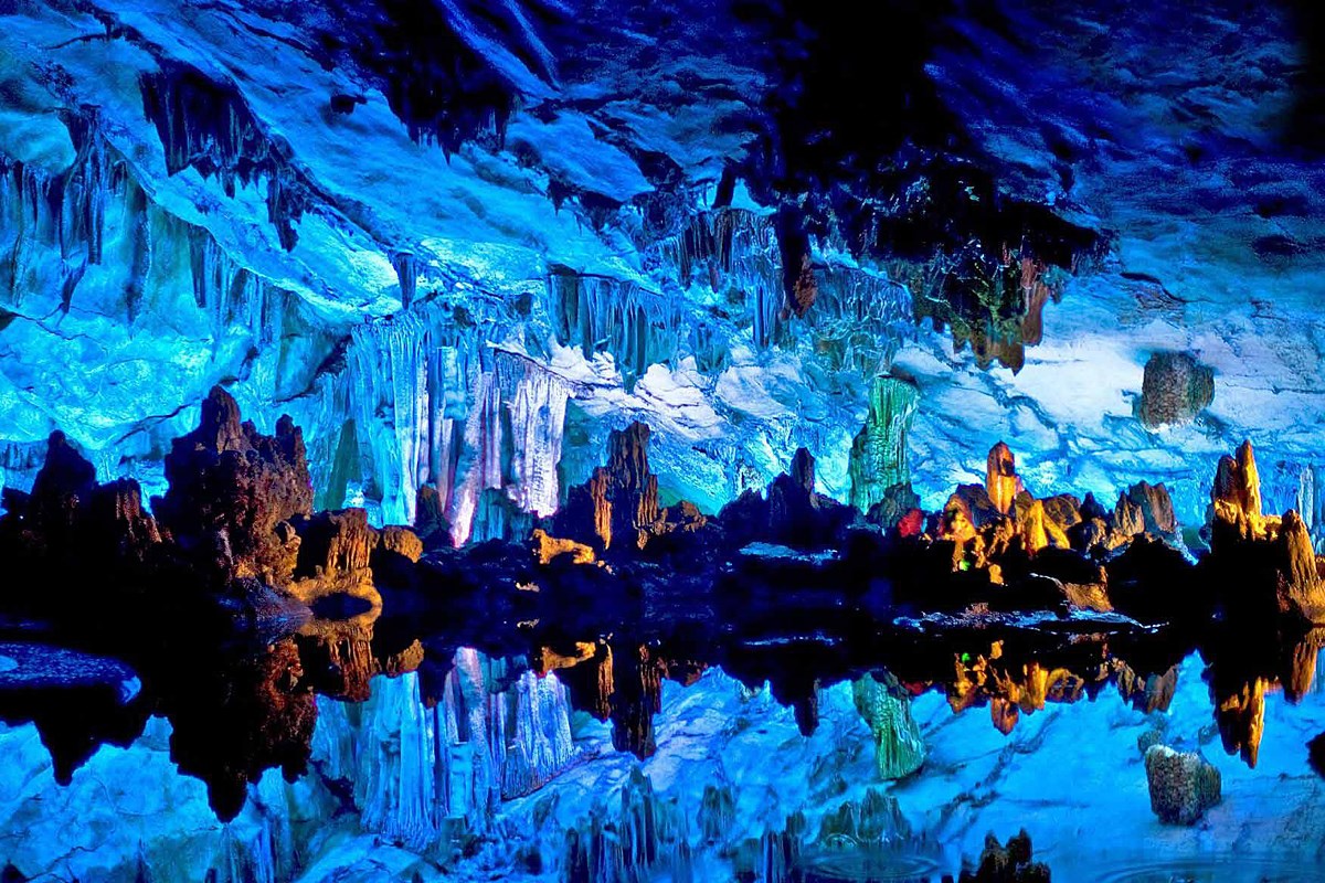 Schilfrohrflötehöhle (Ludiyan) in Guilin