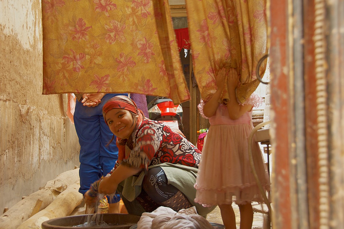 Frauen und Kinder in Altstadt Kashgar