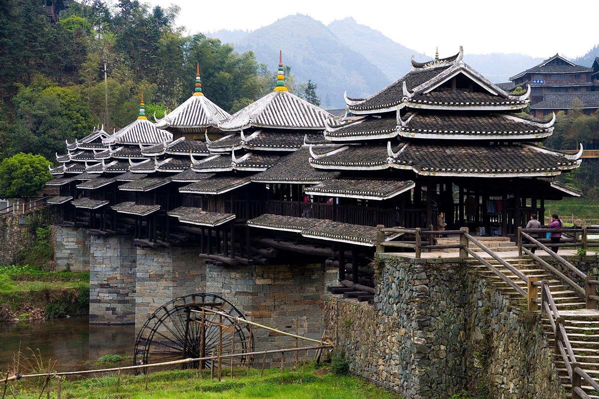 Chengyang Wind- und Regen-Brücke
