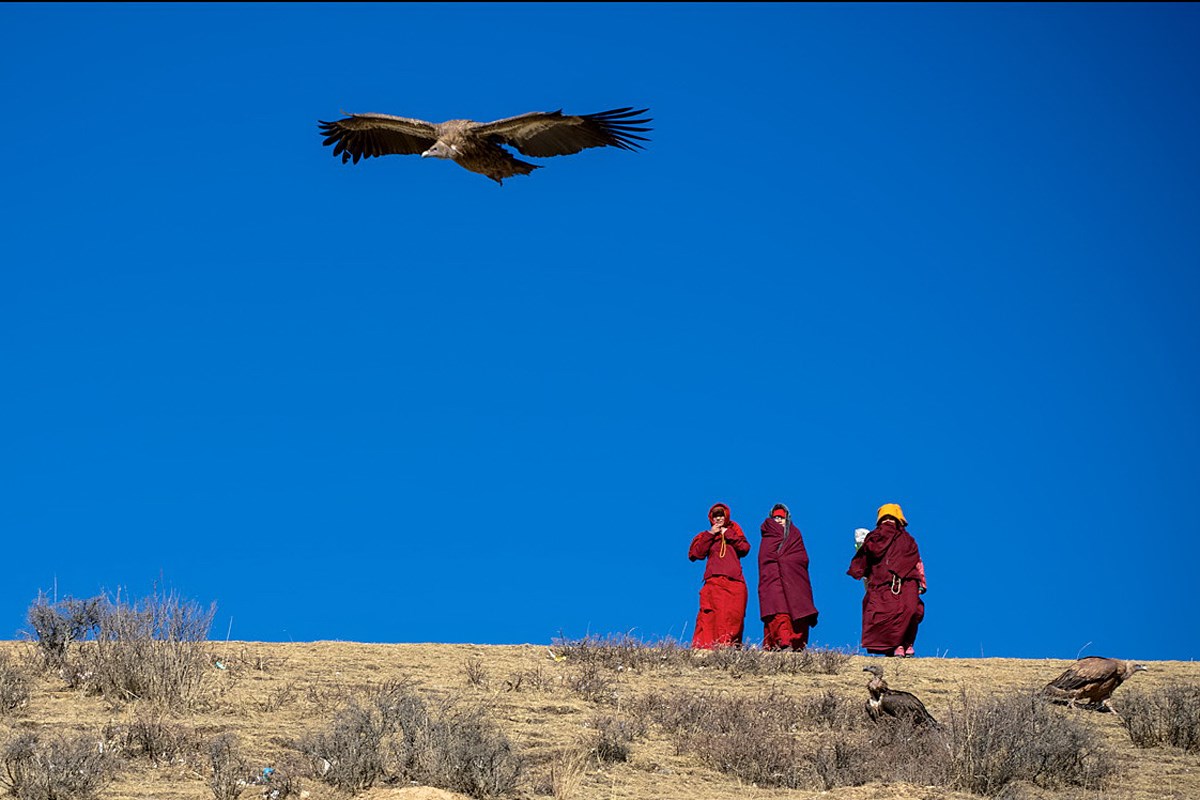 Larung Gar